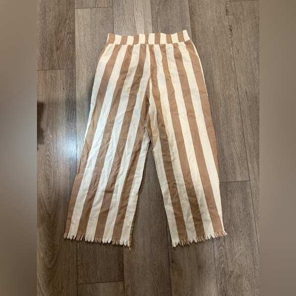 Wide Leg Striped Pants - Picture 7 of 8